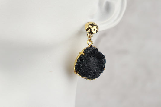 Σκουλαρίκι λίθος